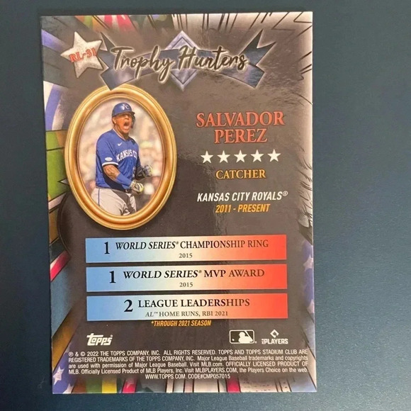Salvador Perez Trophy Hunters Refractor 2022 Stadium Club Chrome KC Royals​ - Picture 2 of 2